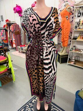 oversized beach wear /MooMoo